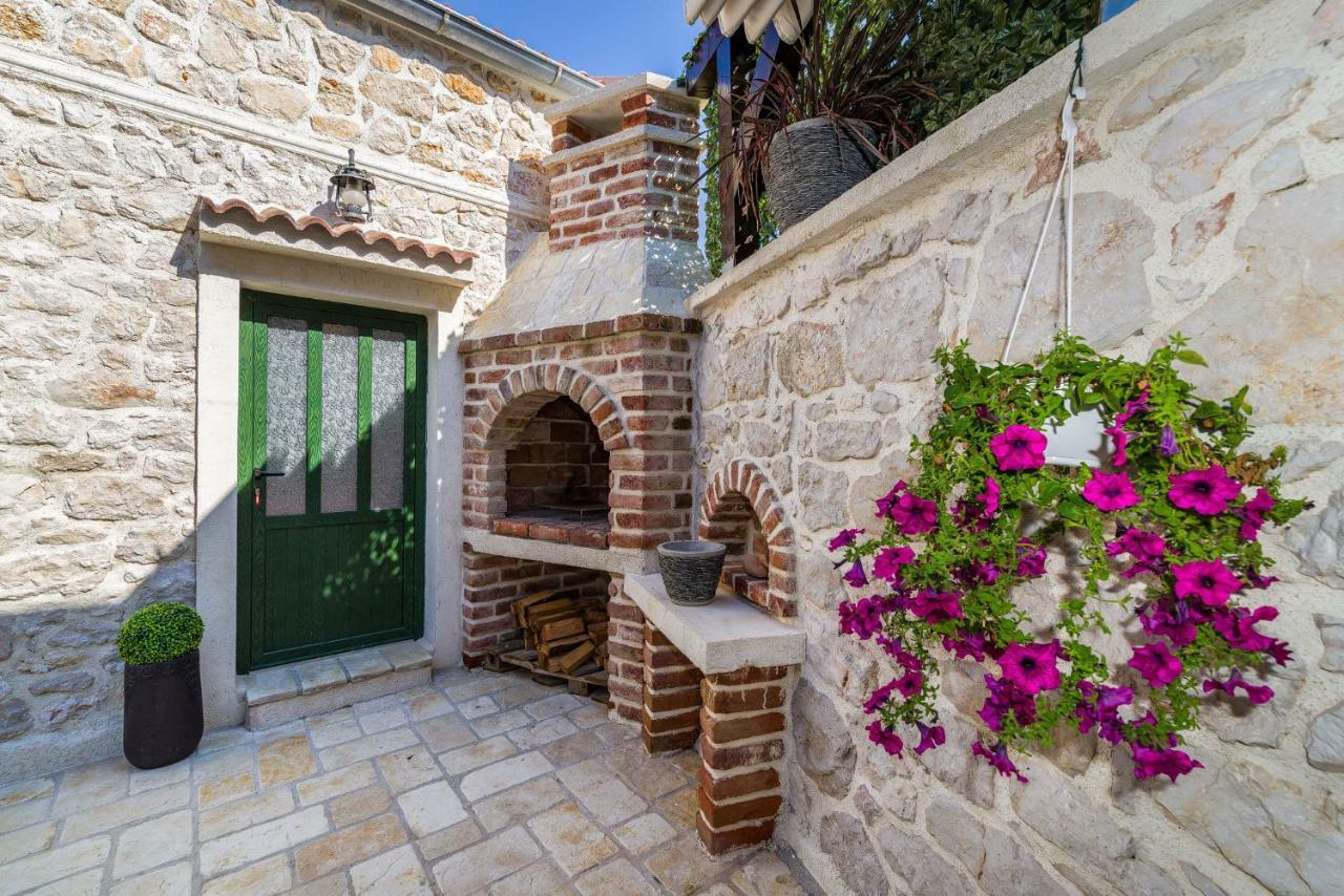 Stone House Ražanac Exterior foto