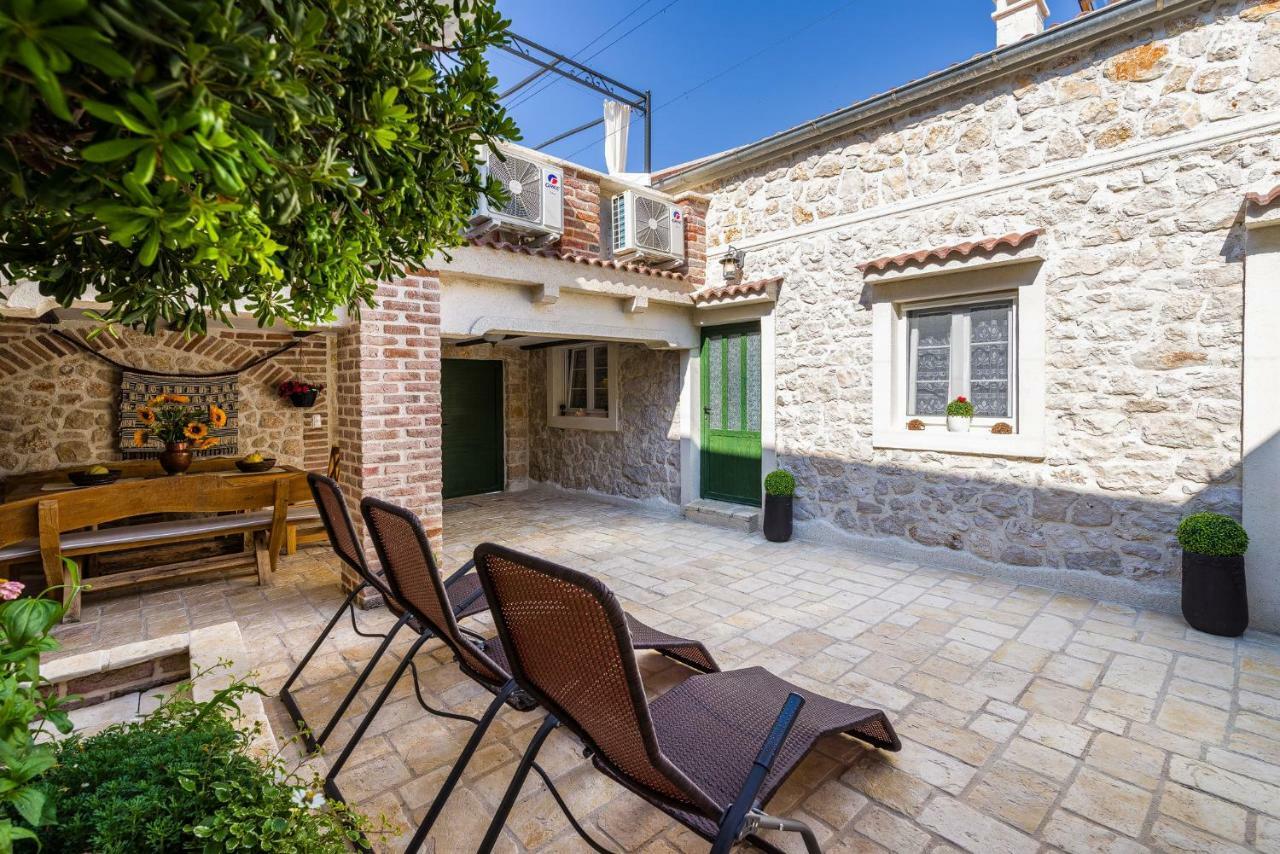 Stone House Ražanac Exterior foto